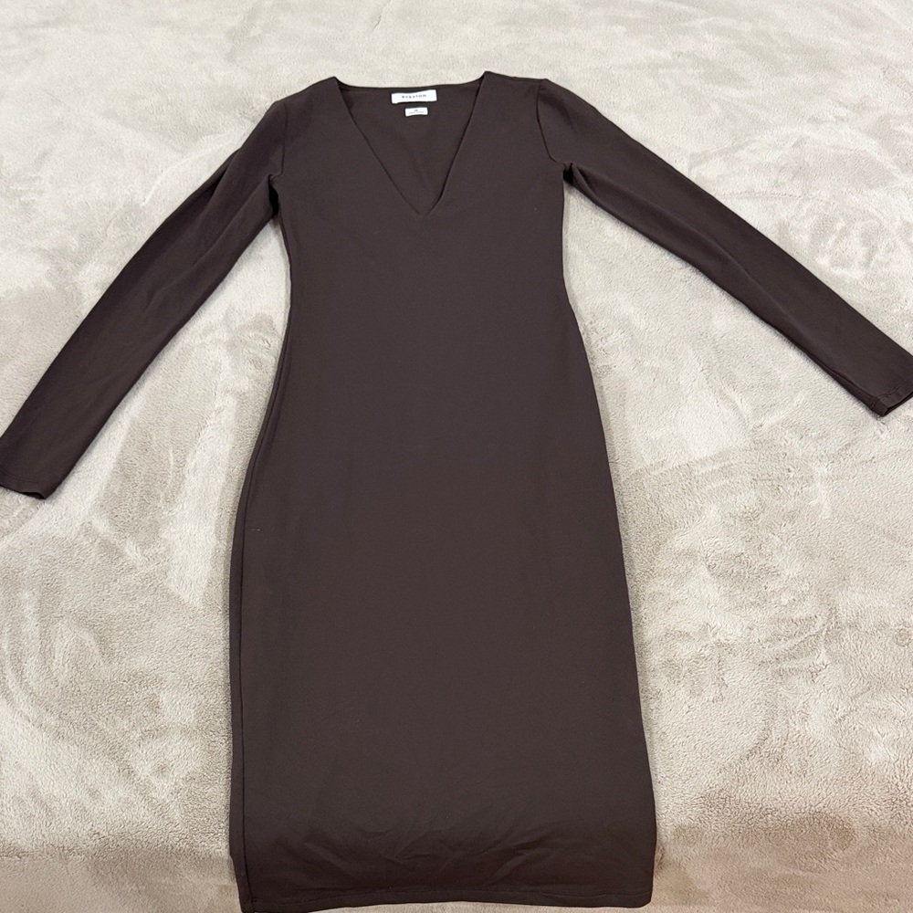 Aritzia Babaton V neck Brown Bodycon Long Dress XS - Lined and Stretch material